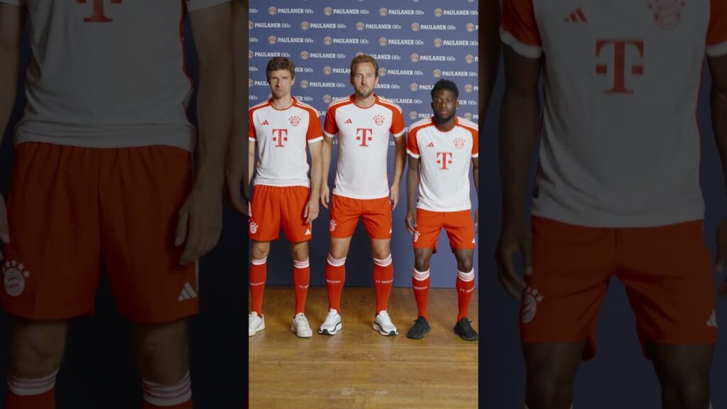 #Wiesn loading… ⏰ Müller, Kane & Davies are ready to go! 🥨🍺