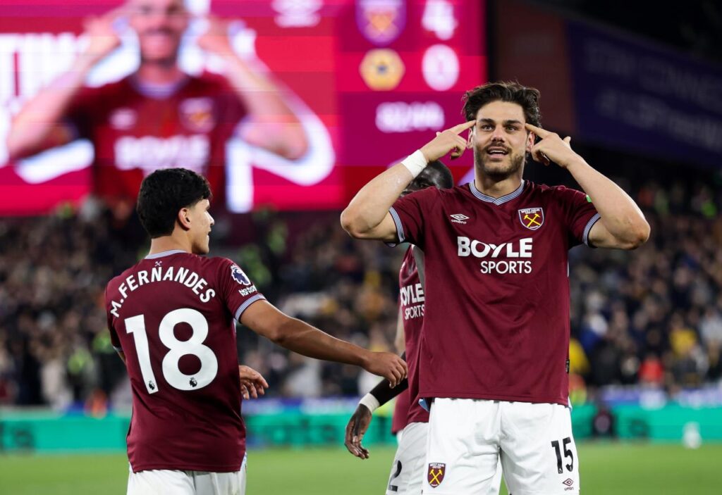 Dortmund discussing potential move for West Ham's Kostas Mavropanos as summer exit looms