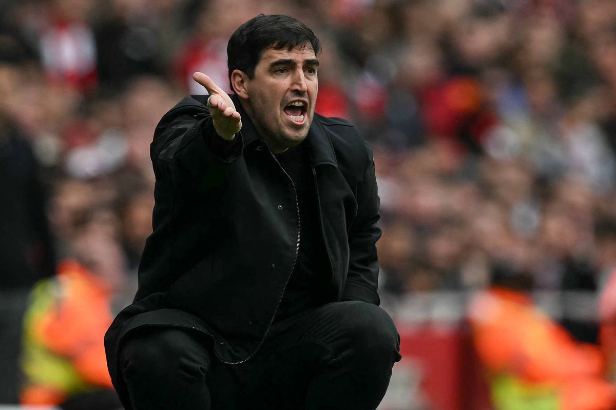 Bournemouth manager Andoni Iraola