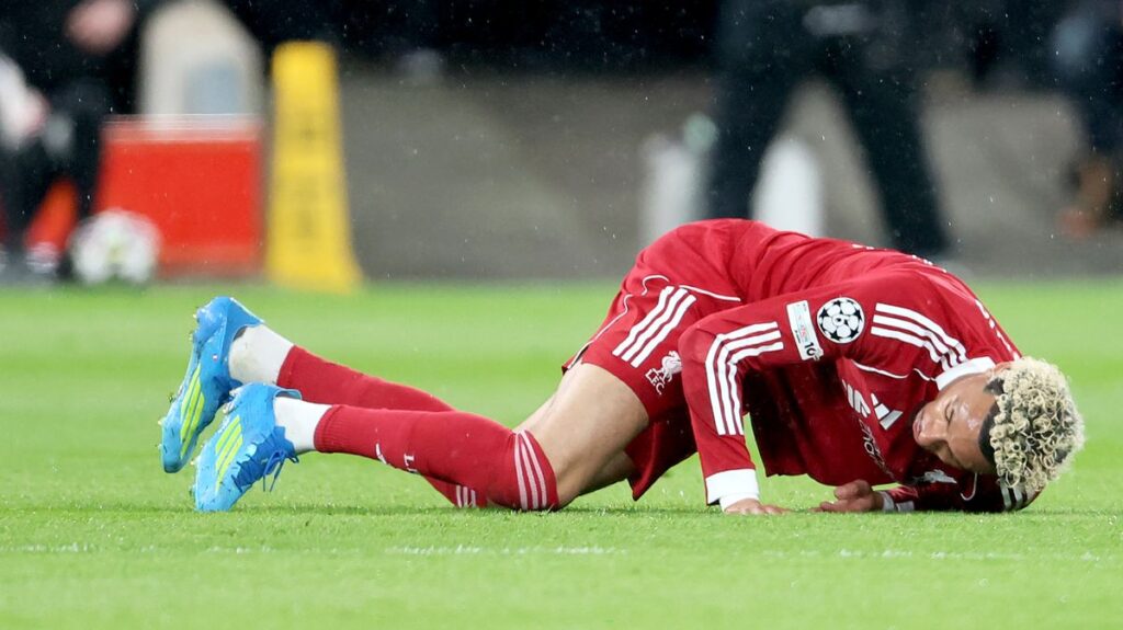 Arne Slot makes Hugo Ekitike transfer admission and sounds Liverpool window warning - 'not as simple'