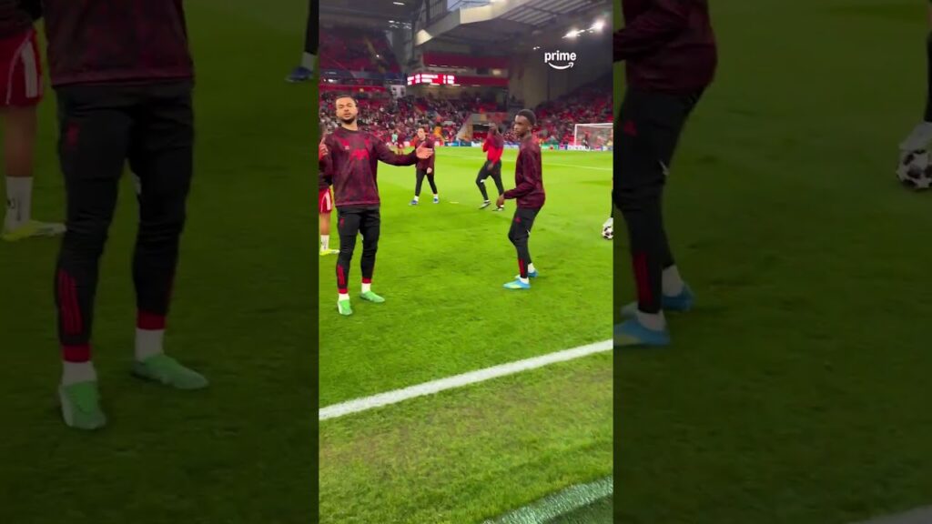 Gakpo didn't rate out admin's touch 😂😂😂 #psg #liverpool #ucl #uefachampionsleague #gakpo #ynwa