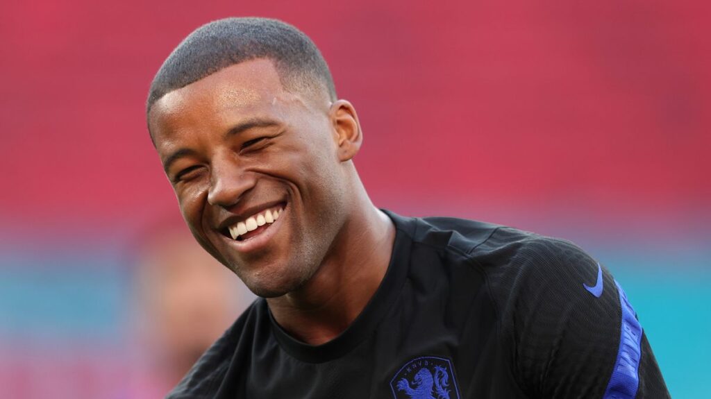 Former Liverpool midfielder set to depart Saudi Arabia after linking up with Steven Gerrard