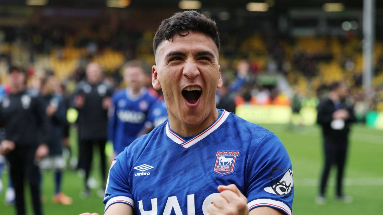 How much more money Marcelino Nunez earns at Ipswich Town compared to Norwich City