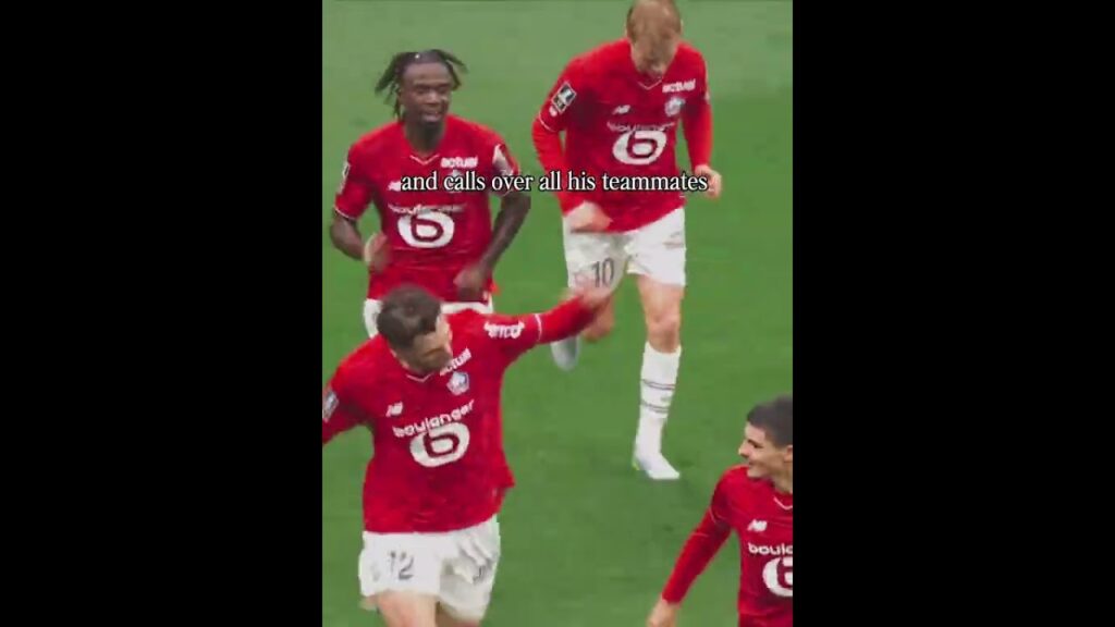 The celebration with Bruno Genesio after Thomas Meunier’s goal 🥹🫶  #football #ligue1 #foot #soccer