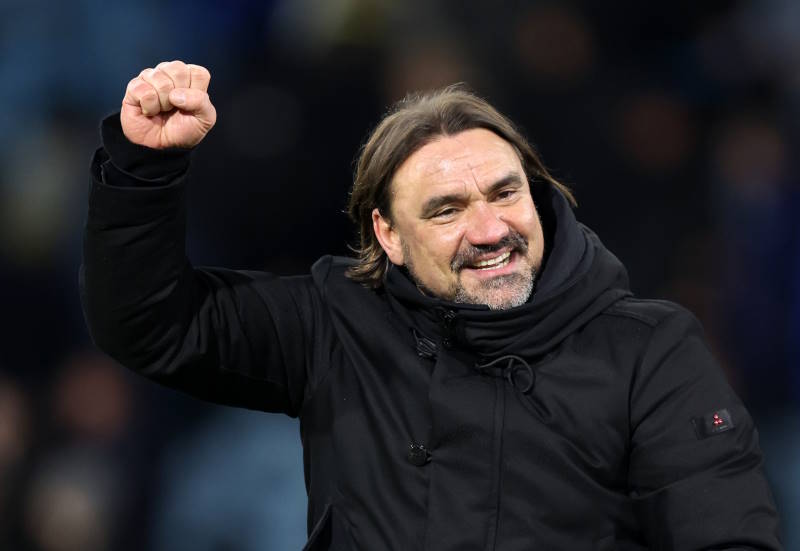 Leeds United manager Daniel Farke raises his fist to celebrate victory