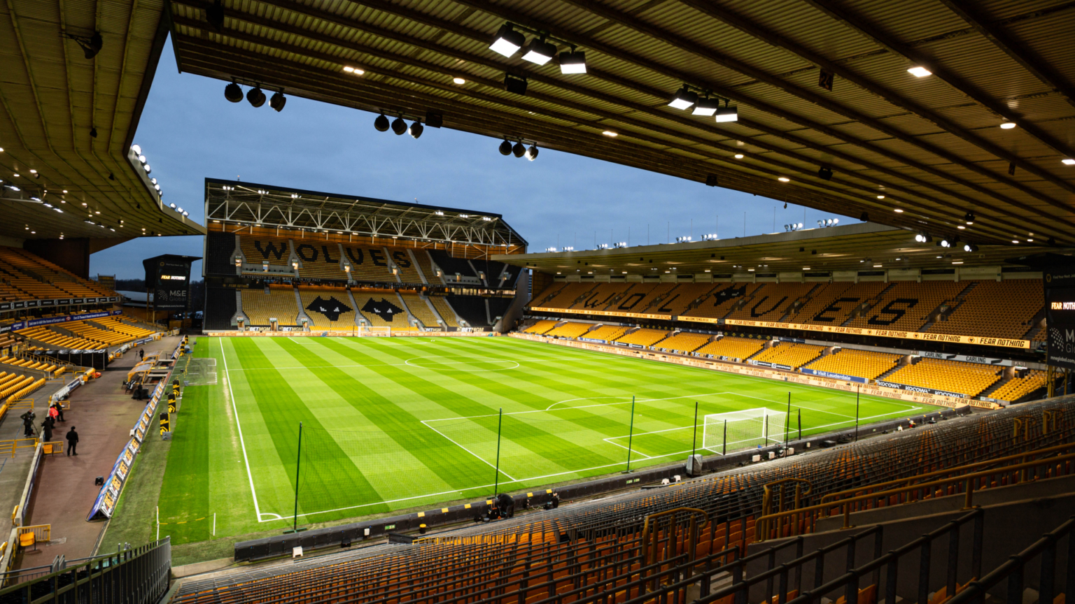 £23m Premier League star set to leave after being aggressor in dressing room bust-up