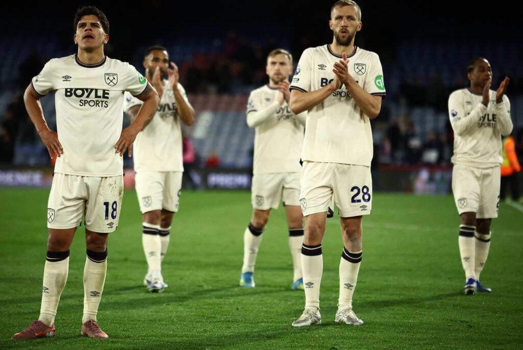 West Ham players applaud the travelling fans after the draw at Crystal Palace