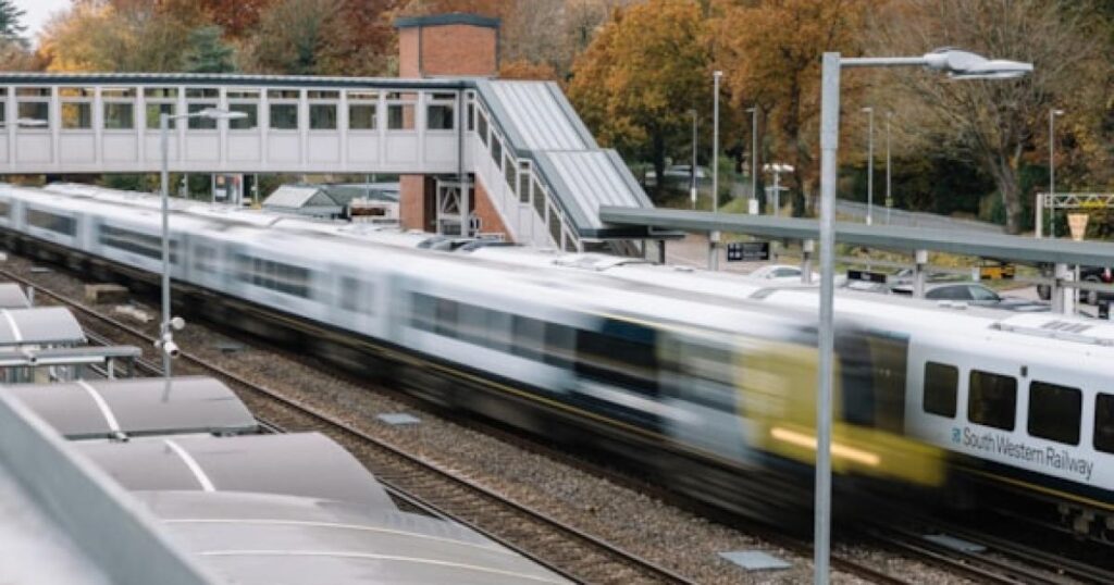 Southampton fans urged not to take train to Wembley