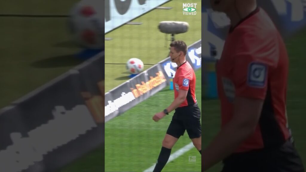 Darf es dafür wirklich Elfmeter geben? | #shorts