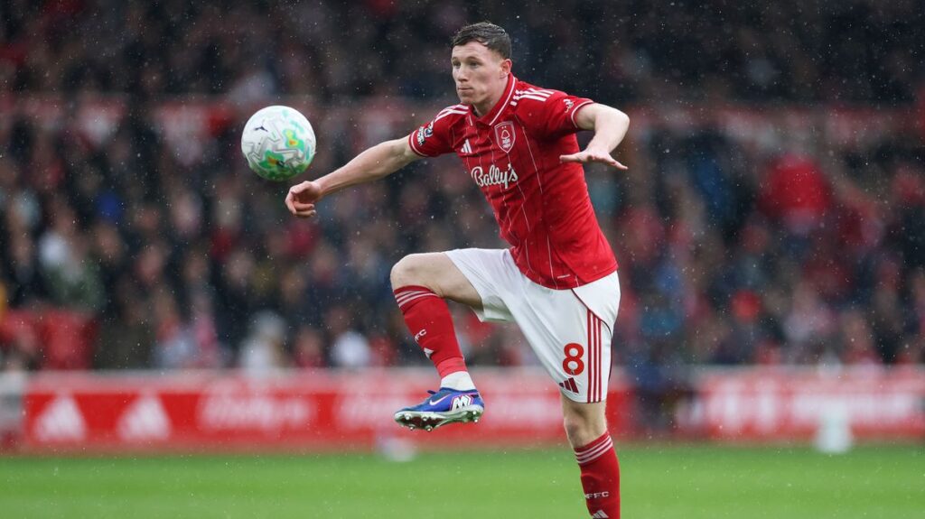 Elliot Anderson transfer twist as £100m 'hijack' deal with Nottingham Forest plotted