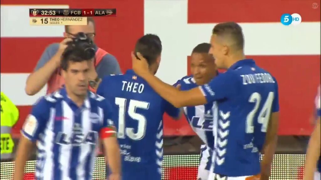 Theo Hernandez AMAZING Goal| Barceloan 3 Alaves 1| Copa del rey FINAL 2017