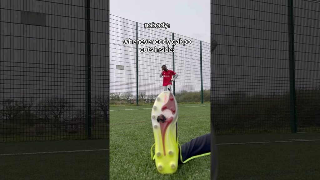 Whenever Cody Gakpo CUTS Inside #football #footballshorts #soccer #funny