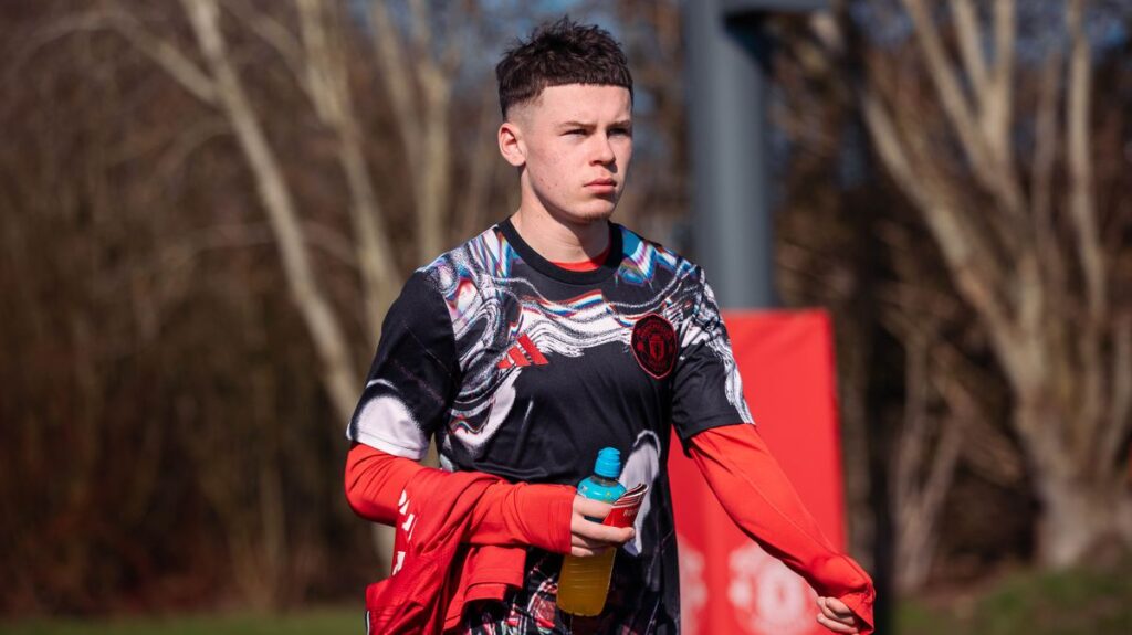 Kai Rooney shares two-word update after Man United starlet's injury blow