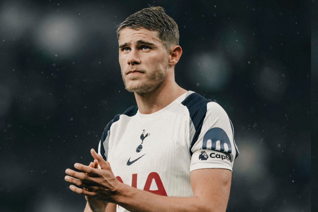 Micky van de Ven Tottenham