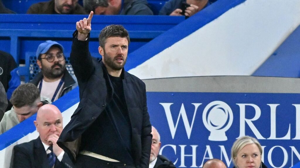 11 players could miss Man United vs Brentford after Michael Carrick boost