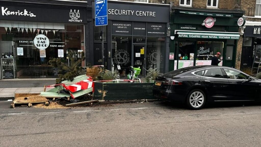 Watch moment Fulham crash sees car smash into planter and public seating