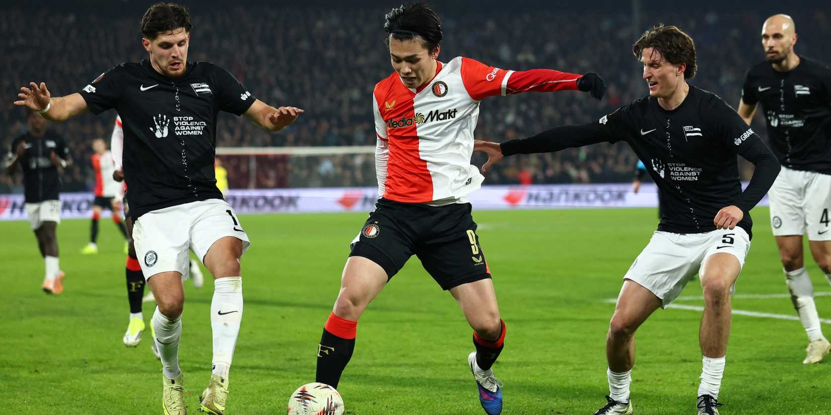 ayase-ueda-feyenoord