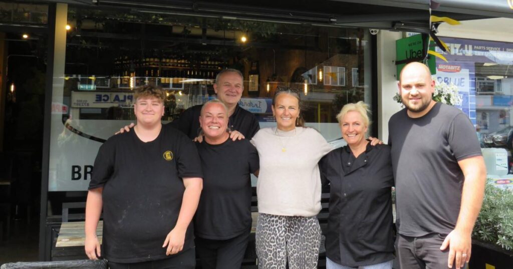 Ferndown café owners stepping down with new owners to take over