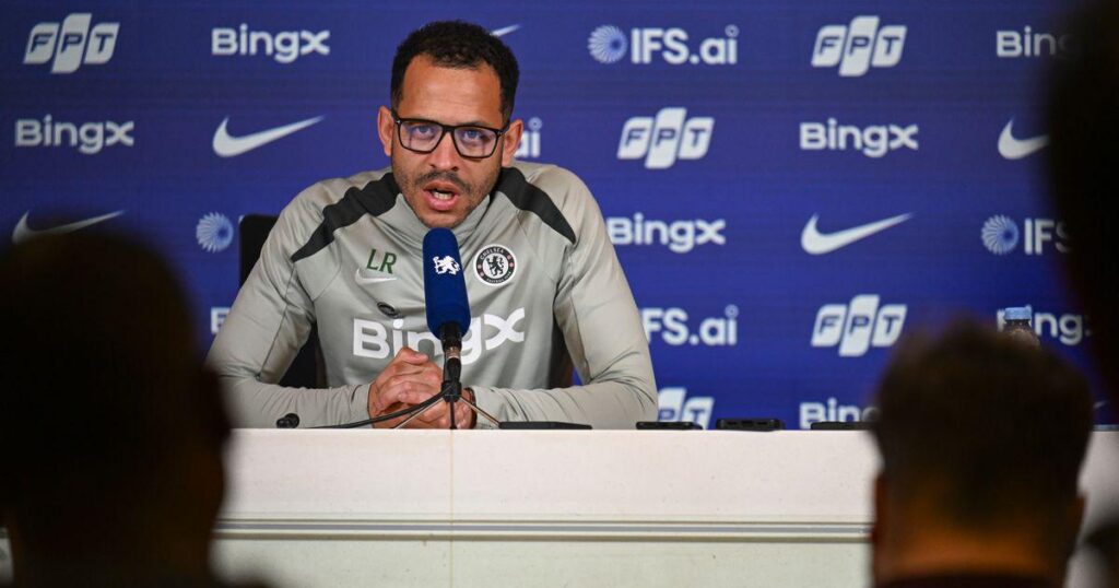 [Bobby Vincent] Rosenior on fans turning against him: "We have to win, that's what this club demands and rightfully so. It's what the fans expect."