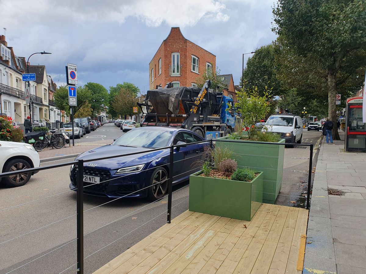 Wandsworth Bridge Road parklets