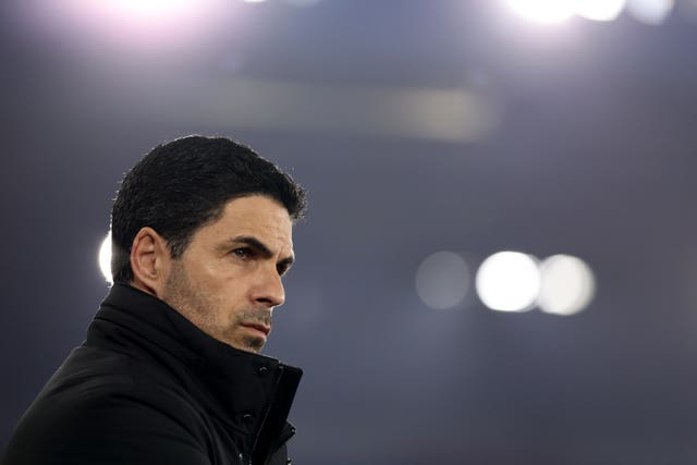 Arsenal boss Mikel Arteta looks glum 