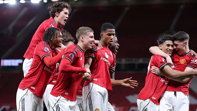 Manchester United beat Crystal Palace by 2-1 in FA Youth Cup semi-final