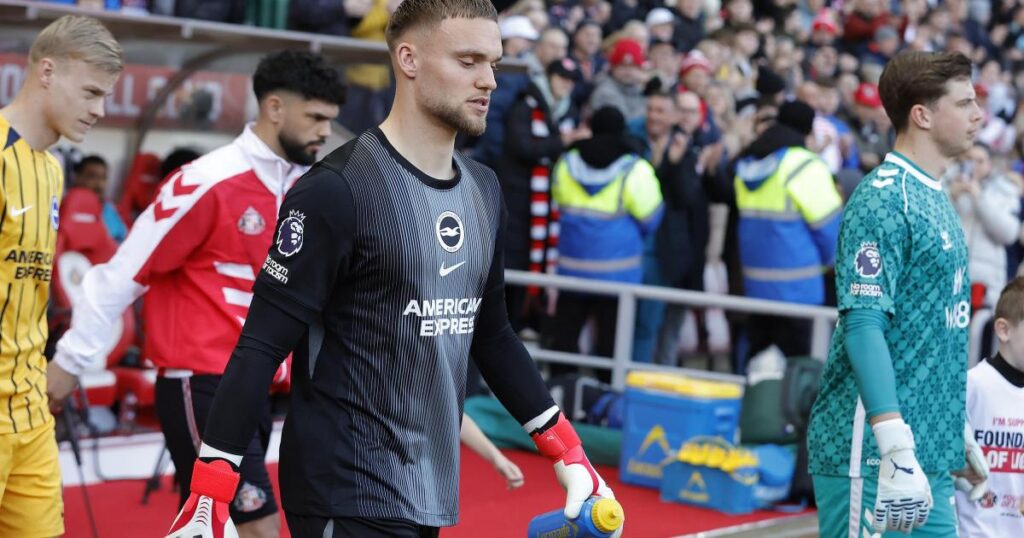 Roberto De Zerbi wants Brighton star Bart Verbruggen