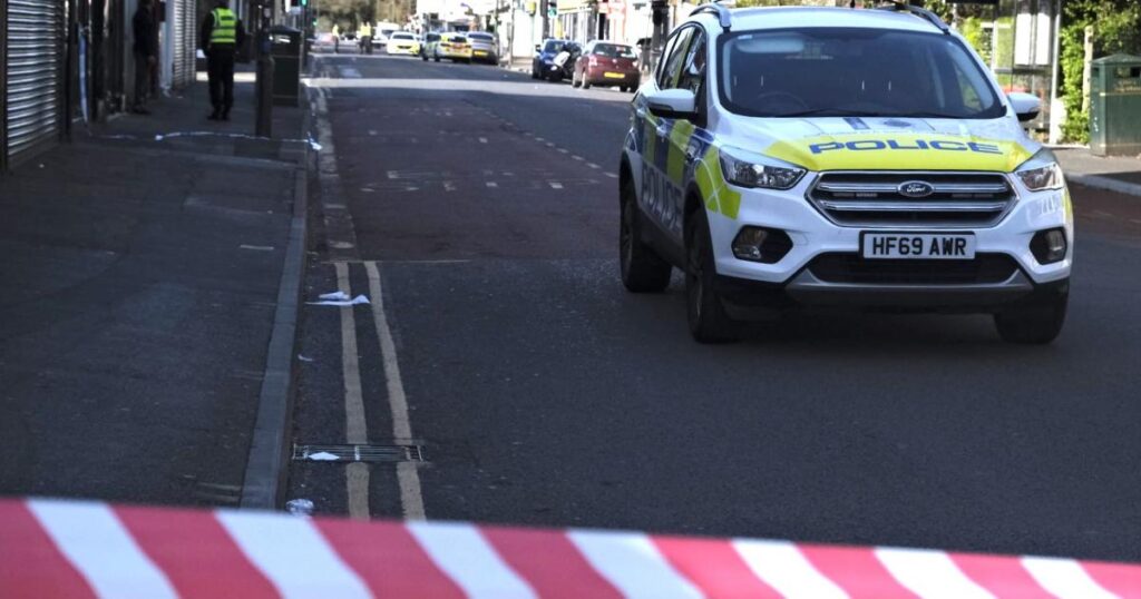 Man in his 40s dies after Charminster Road assault, three arrested