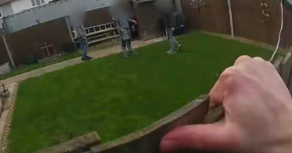 Stolen moped chase sees Southampton officer jumping fences