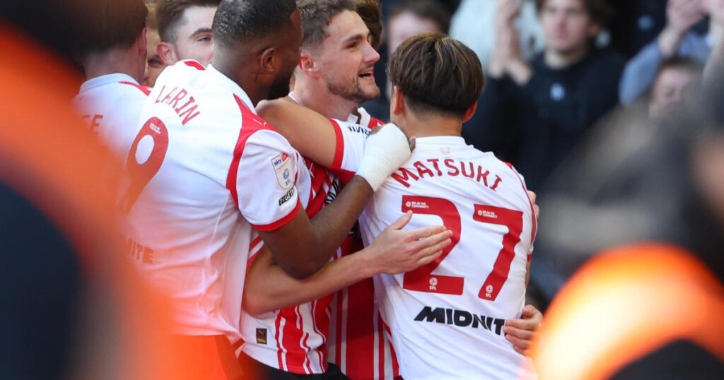 Southampton seal sixth successive win against play-off rivals Derby