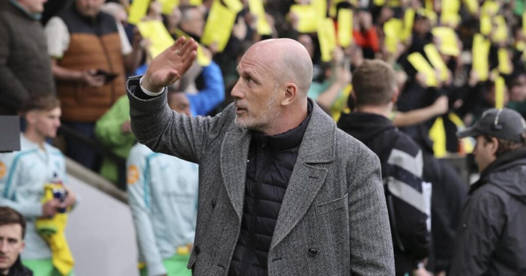 Bristol City vs Norwich City: Philippe Clement preview