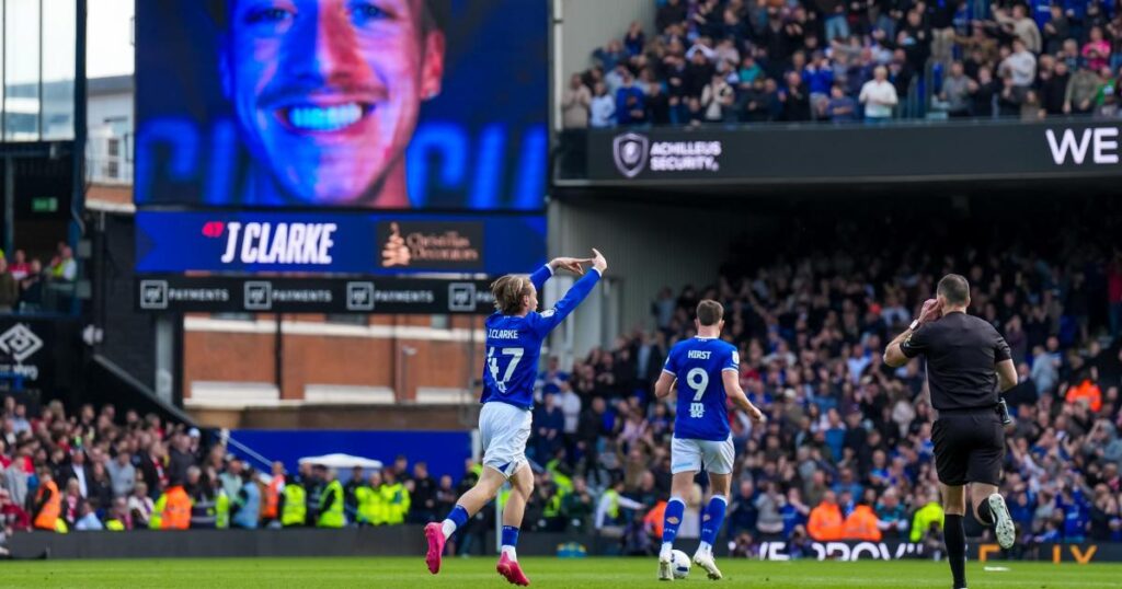 Ipswich Town 2-2 Middlesbrough - Jack Clarke's reaction