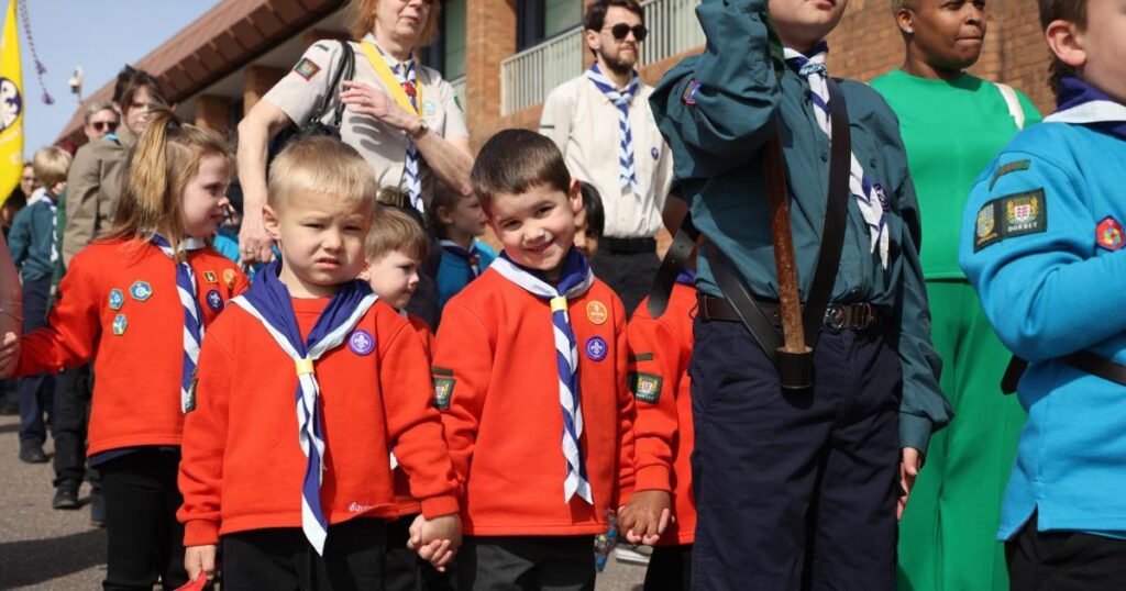 Hundreds take part in Bournemouth Scouts St George's Day parade