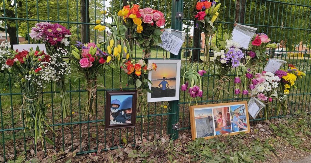 Flowers laid for teenager after fatal Southampton crash
