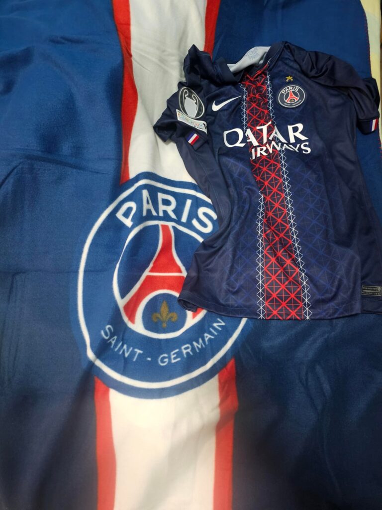 Traveling 8,000 miles for the Bayern match. Seeking help about MyParis membership 🔴🔵