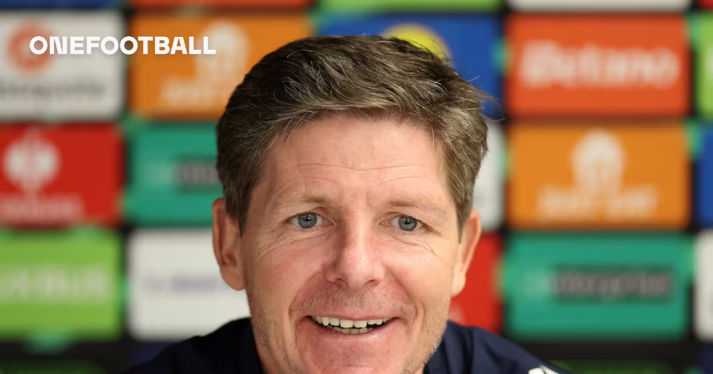 Bayer Leverkusen ‘to consider’ Oliver Glasner as replacement for Kasper Hjulmand