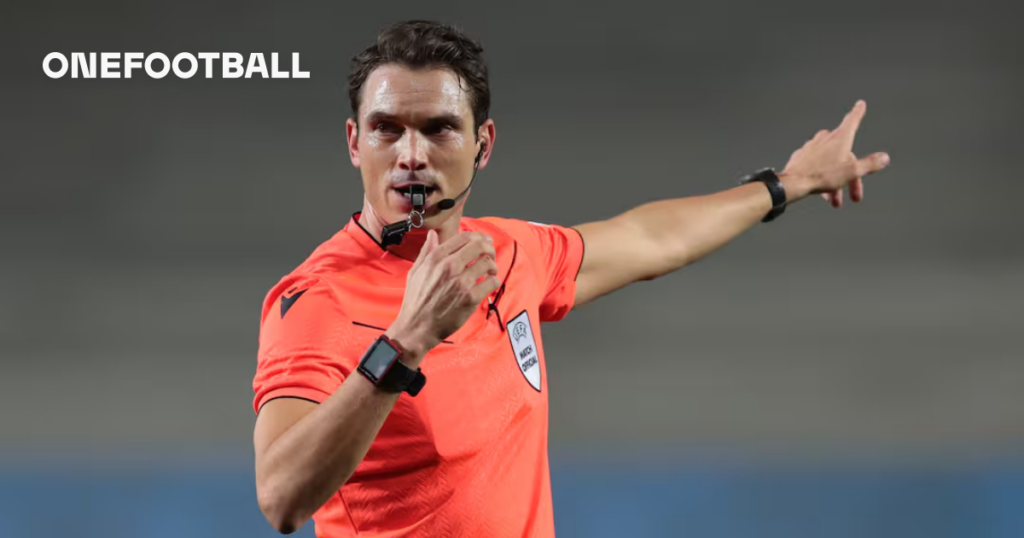 Gli arbitri di Bologna-Aston Villa e Crystal Palace-Fiorentina