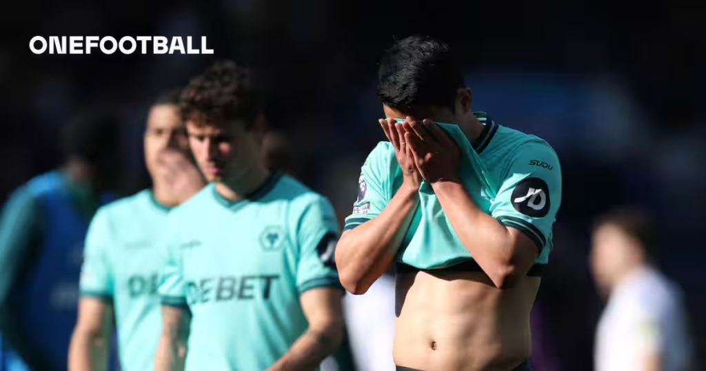 Aston Villa v Sunderland team news as Martinez, Ballard and Mings available, Angulo ruled out