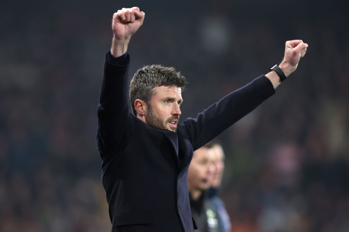 Manchester United manager Michael Carrick celebrates their second goal during the Premier League match between Bournemouth and Manchester United at Vitality Stadium on March 20, 2026 in Bournemouth, United Kingdom