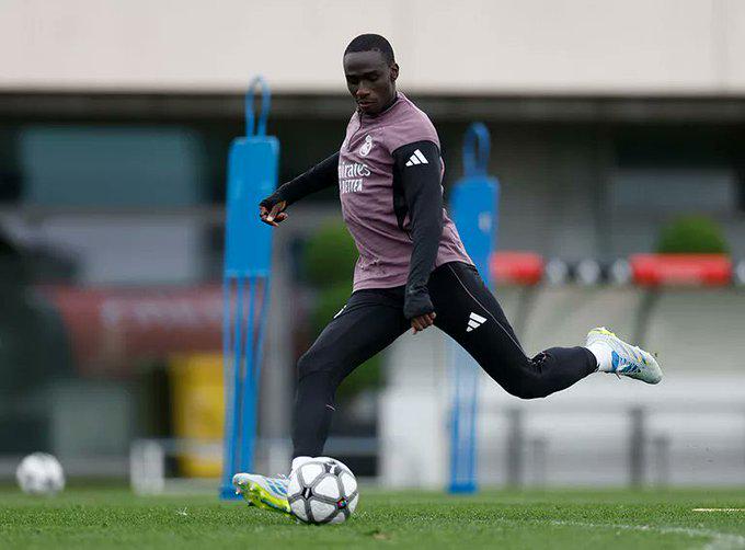 General Ferland Mendy is training with the team. He will be available for 2nd leg against bayern However he need minute against girona to return to full fitness before the 2nd leg. He will be most likely called up against girona.