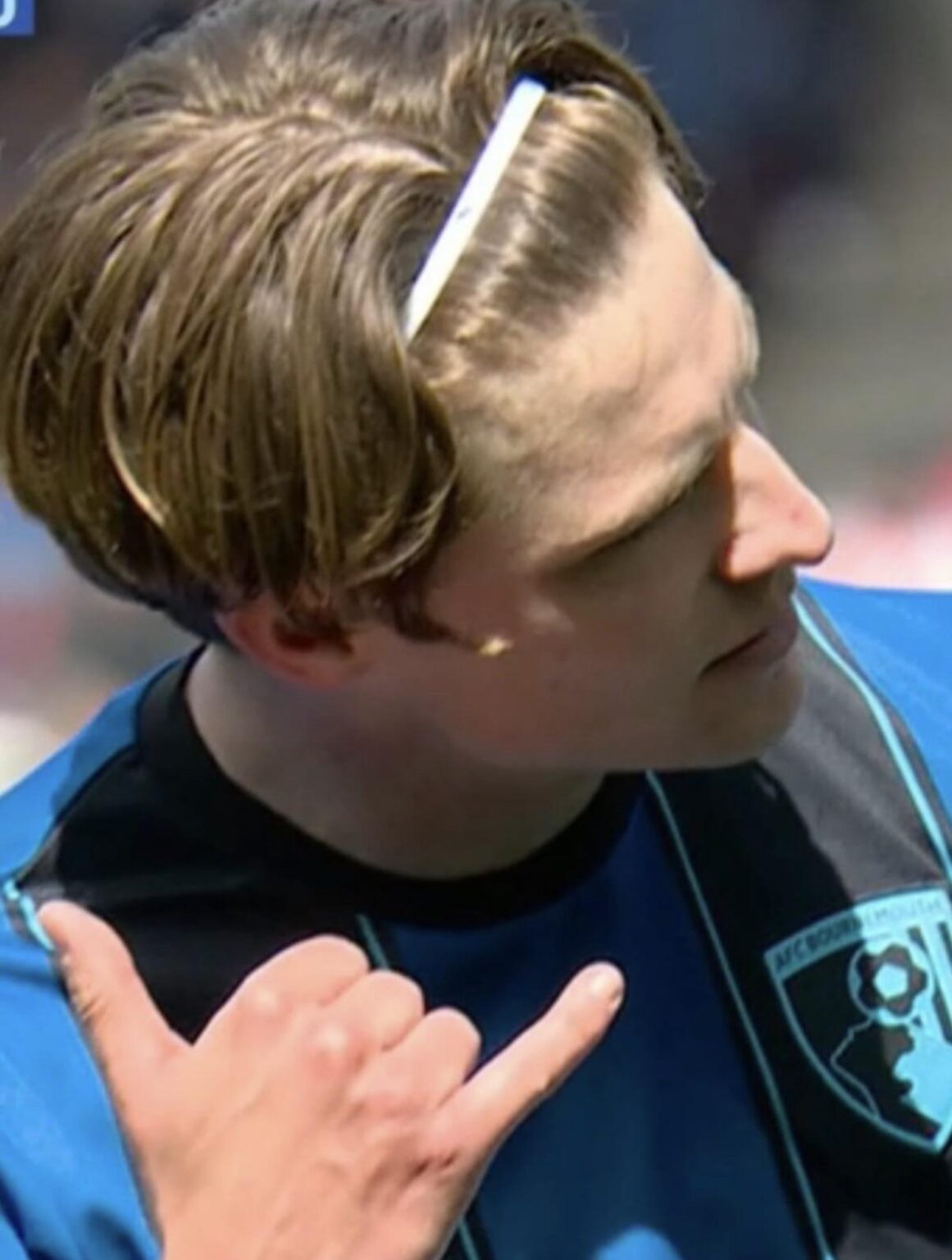 Alex Scott (boyhood spurs fan) phone celebration after scoring the winner at the Emirates against Arsenal. Who did he call?