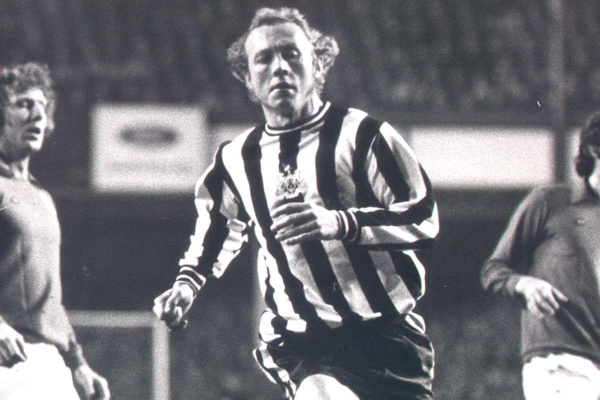 John Tudor in action for Newcastle United in 1974