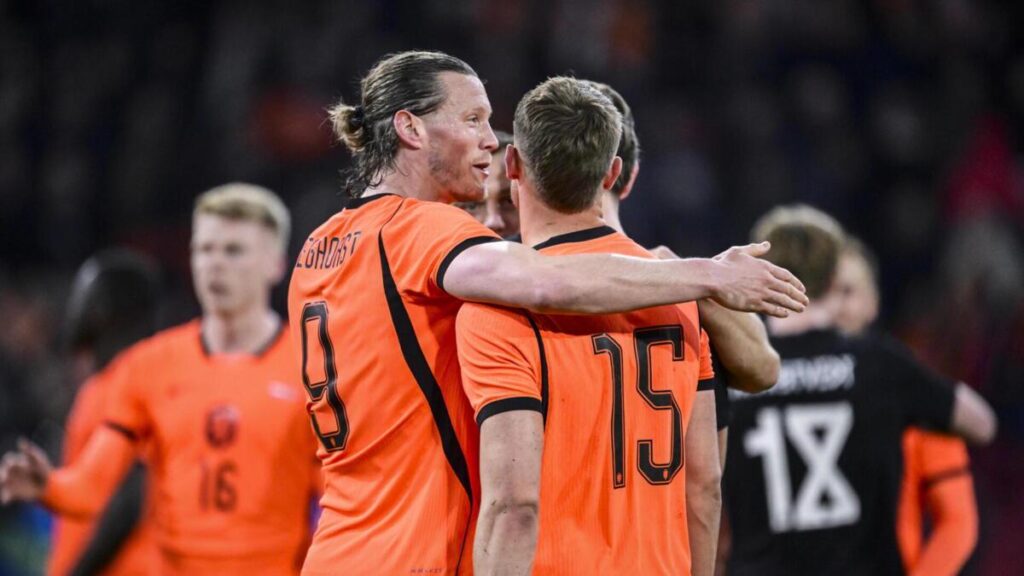 Nos Países Baixos garantem que o Benfica quer Wout Weghorst