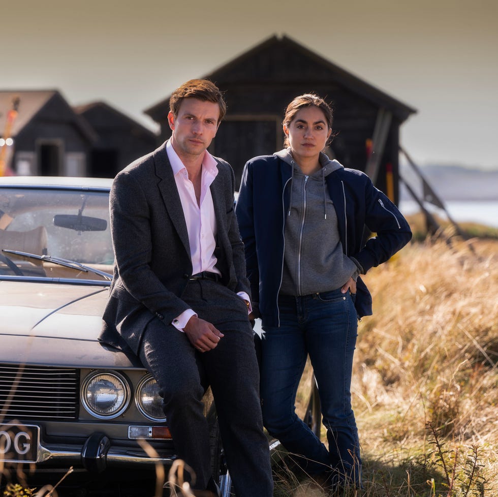 lynley,announcement ,di thomas lynley (leo suter); ds barbara havers (sofia barclay) ,(image: jonathan hession playground tvjpg),playground tv,jonathan hession