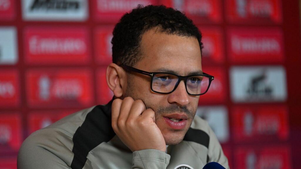 [Bobby Vincent] Every word Liam Rosenior said on Enzo Fernandez ban, bombshell comments and brutal Chelsea decision