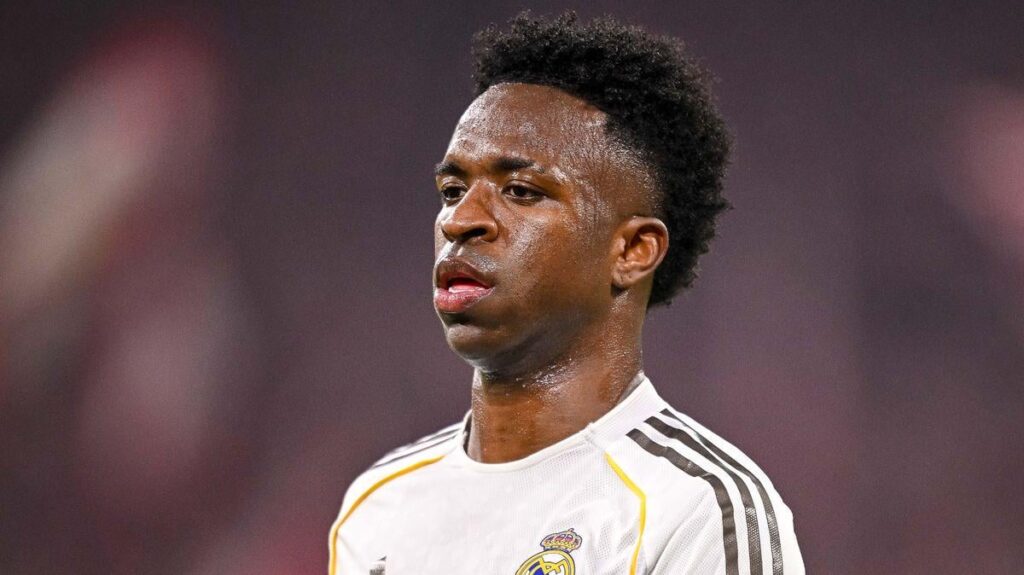 Chelsea's stance on Vinicius Junior revealed after Real Madrid star 'tours Europe' - Mirror Online