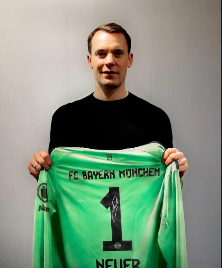 É justo colocar o Neuer no top 3 melhores da geração ao invés do Neymar?