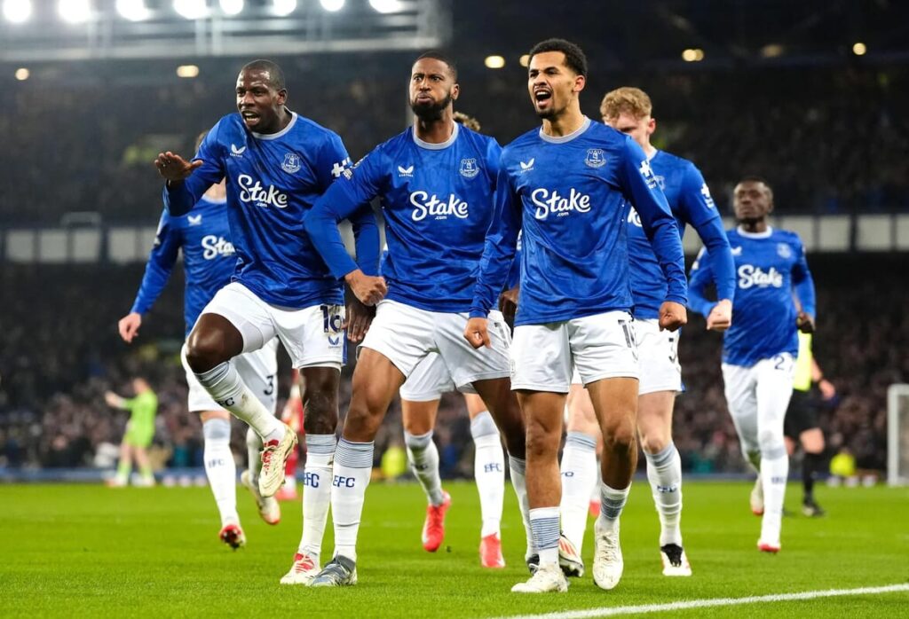 Brentford vs Everton Prediction, Betting Tips, Lineups & Odds
