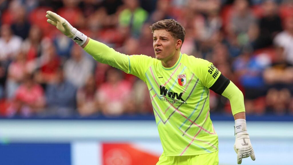 Später Elfmeter schockt B04: Augsburg feiert Coup in Leverkusen dank Torwart Dahmen und Rieder