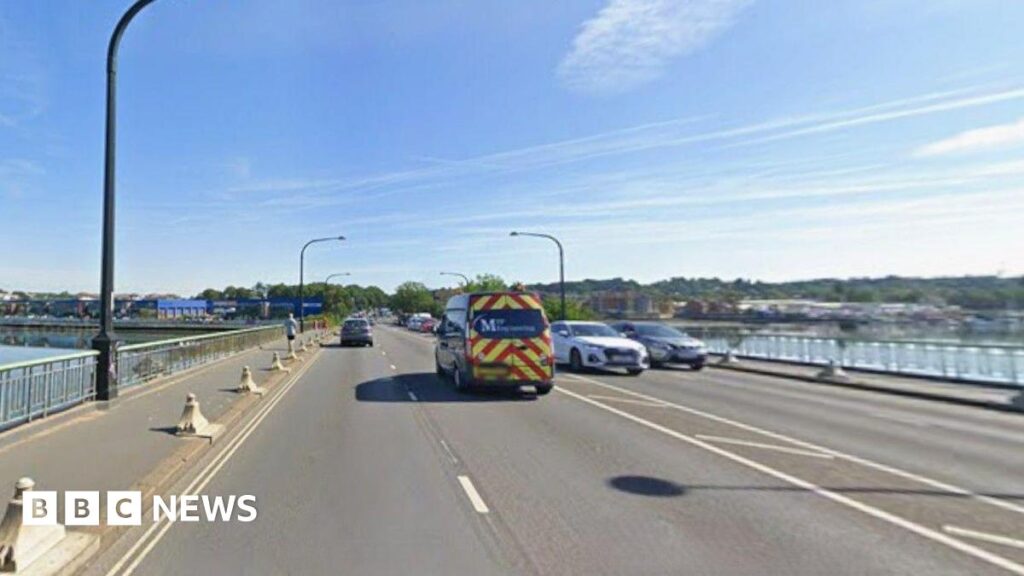 Pair released by police after fatal bridge crash in Southampton